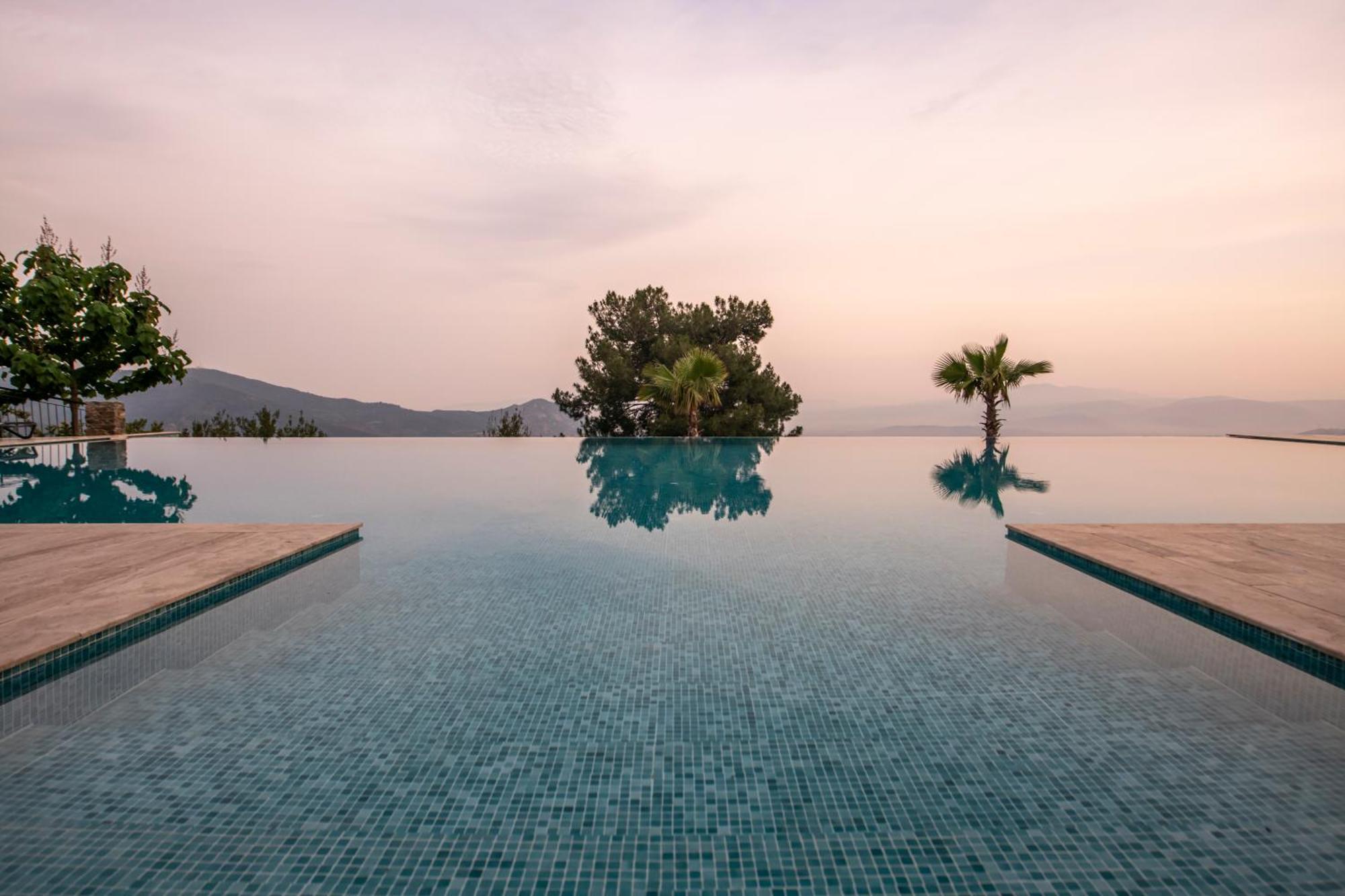 Ephesus Retreat Hotel Измир Екстериор снимка